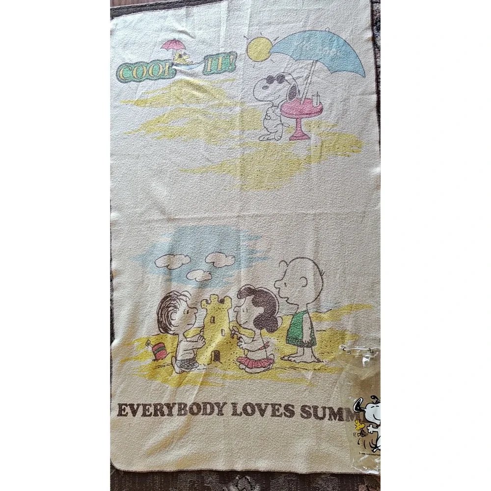 Chatham Peanuts Blanket 72x42 Cream Everybody Loves Summer Snoopy‎ Vintage